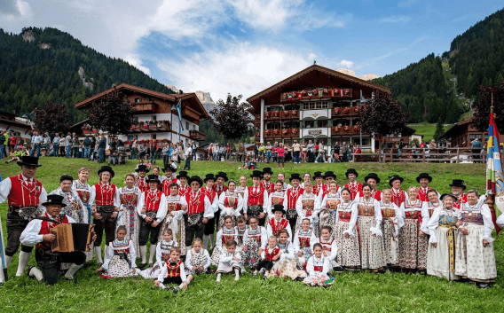 Gruppo Folk Canazei